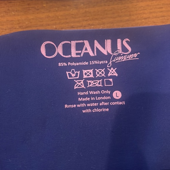 Two piece set - Picture 2 of 3